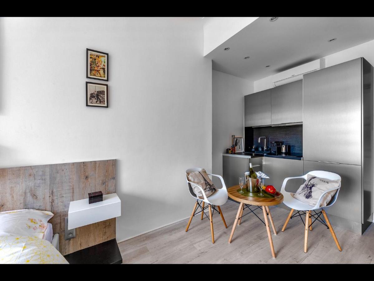 La Croisette - Superbe Studio Au Mythique Palais Miramar Канни Екстер'єр фото